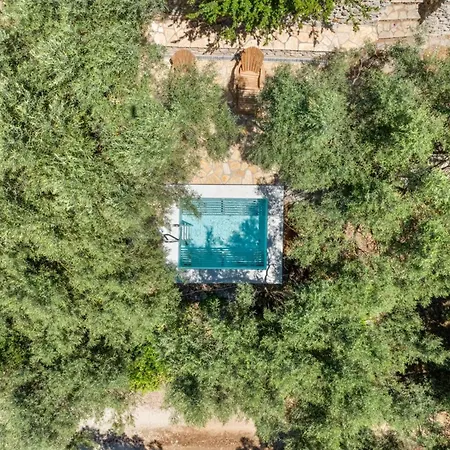 Villa Carisma - Natural Style For 14 People *