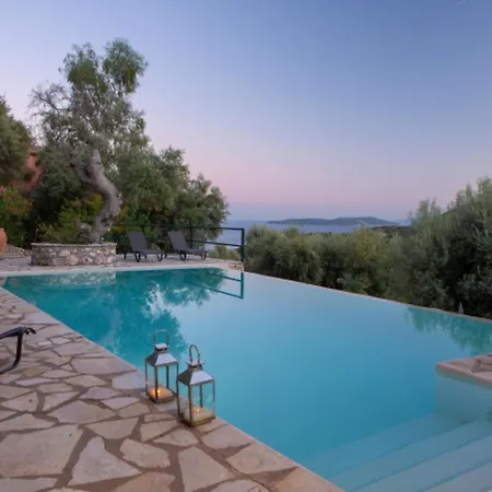 Carisma - Natural Style For 14 People Villa *