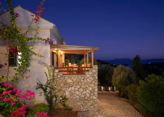 Carisma - Natural Style For 14 People Villa