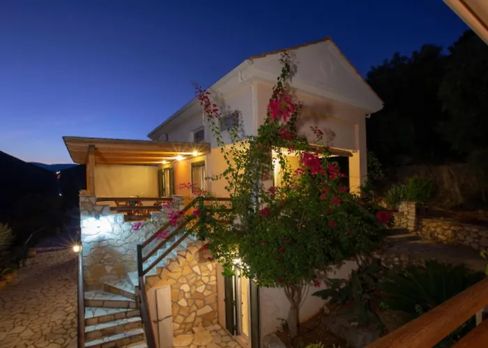 Carisma - Natural Style For 14 People Villa