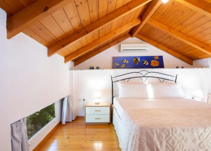 Villa Carisma - Natural Style For 14 People