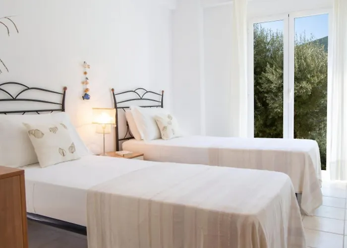 Carisma - Natural Style For 14 People Villa *