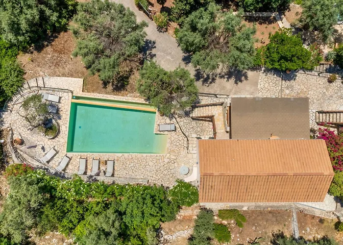 Villa Carisma - Natural Style For 14 People
